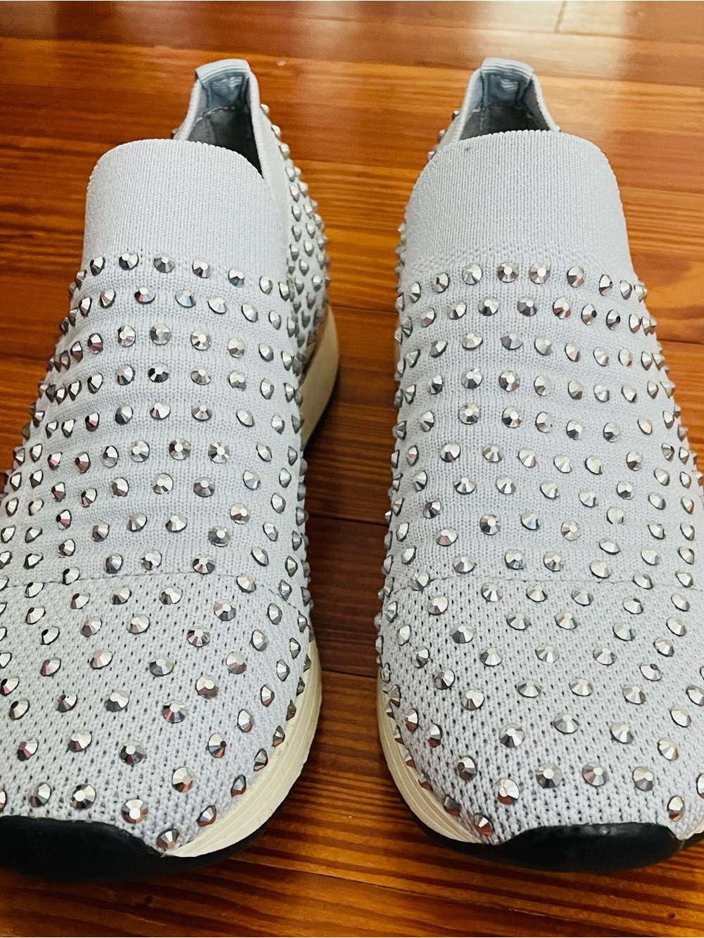 Kenneth Cole Reaction Studded Sneakers 7.5 - Picture 5 of 7